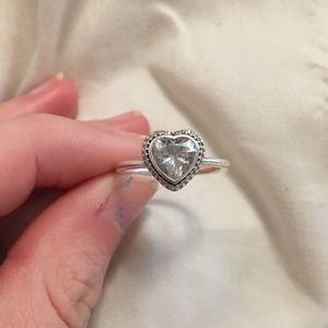 Pandora ring